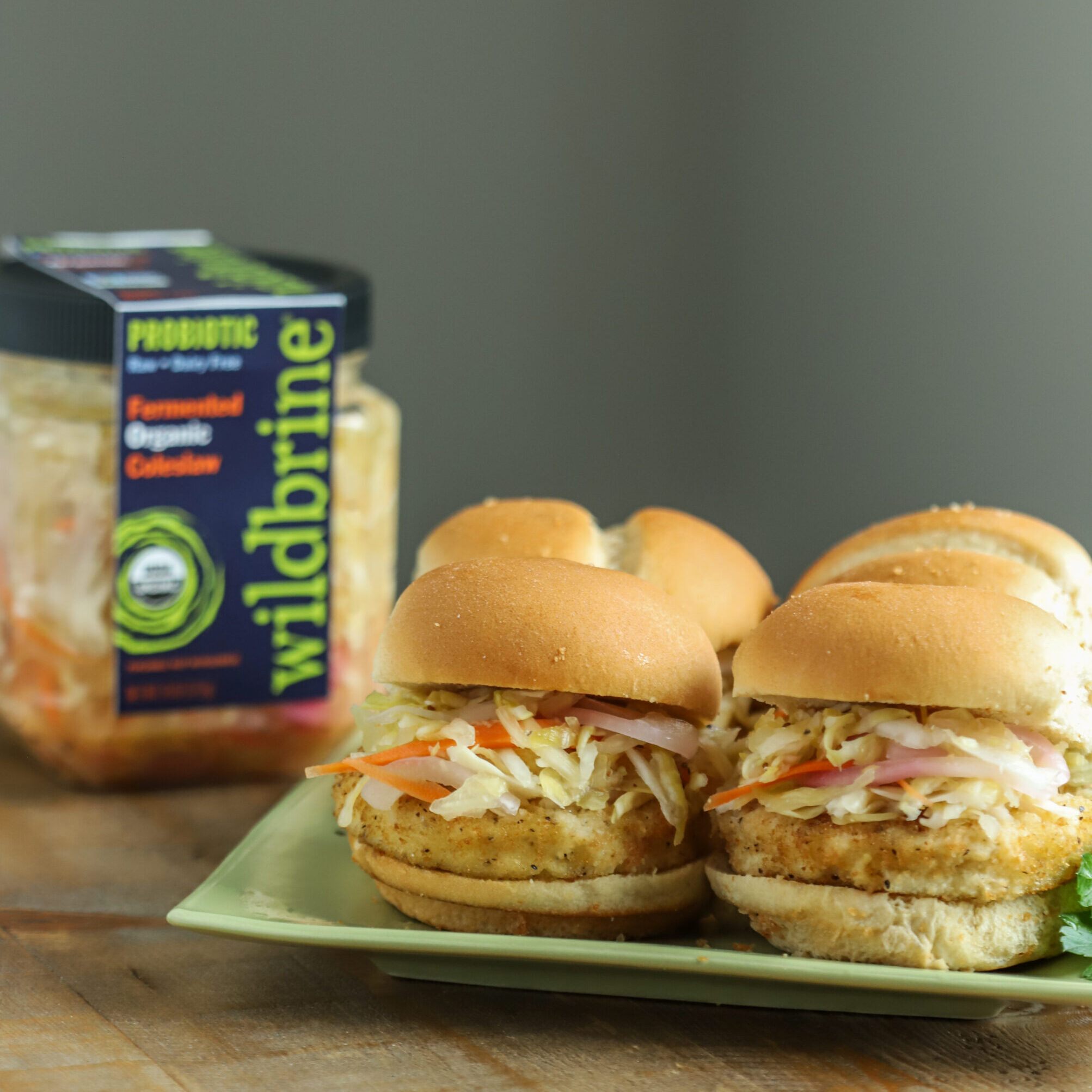 wildBrine Coleslaw Chicken Burger